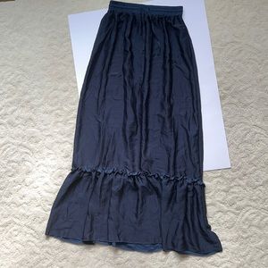 NWOT navy ruffle hem maxi skirt